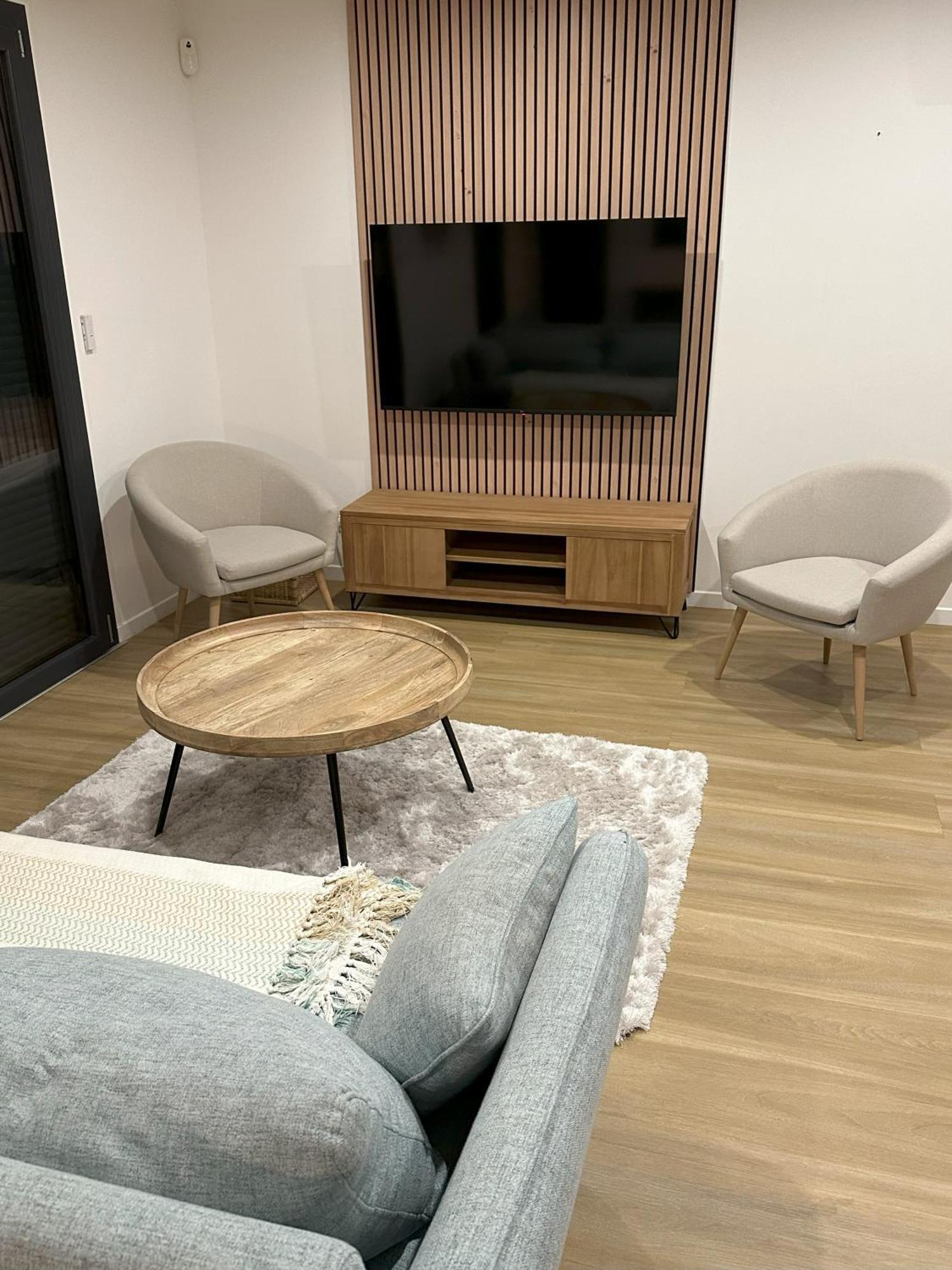 Sunny House - Villa 4 Chambres - Saint Genis Les Ollieres Екстер'єр фото