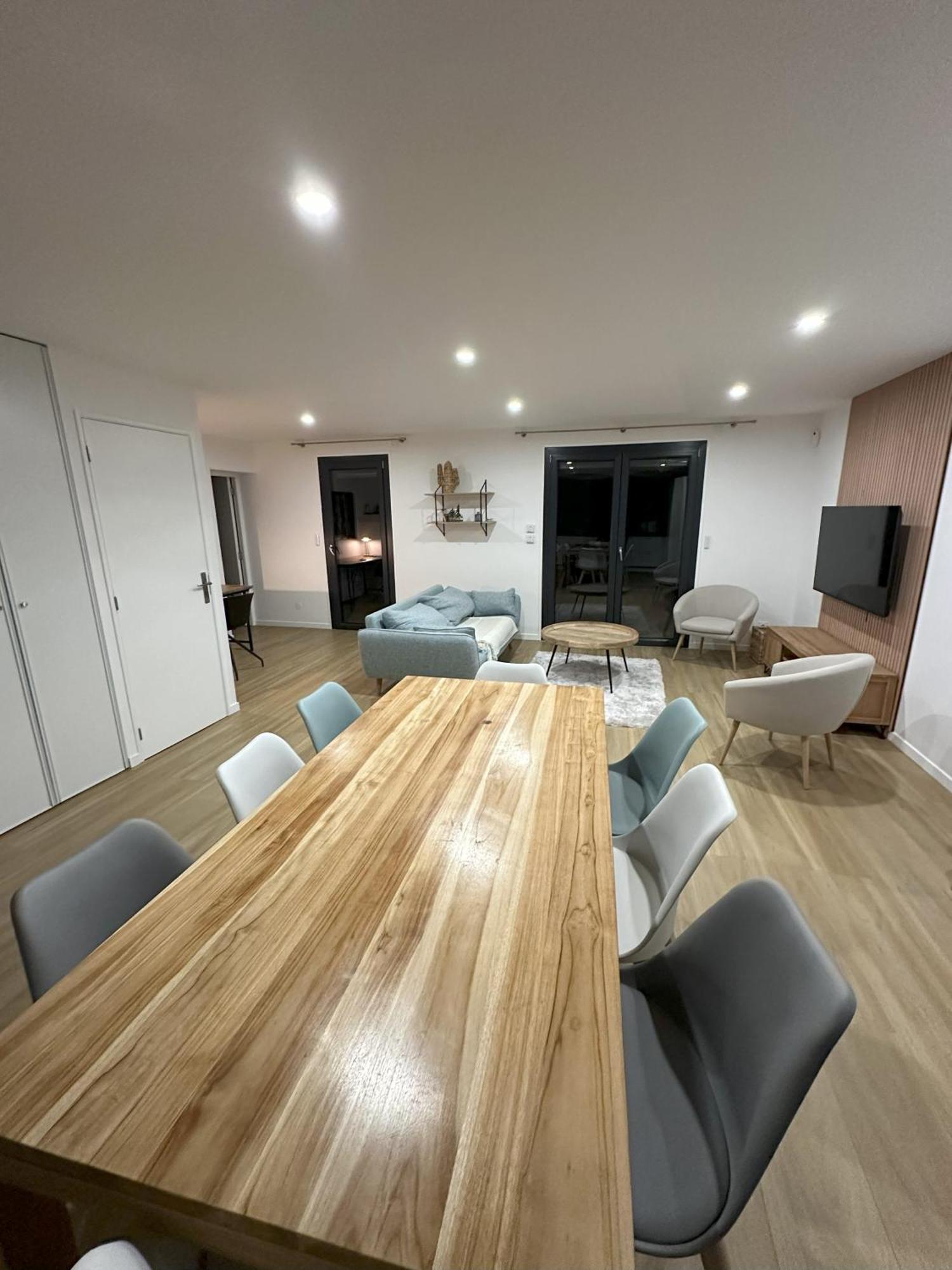 Sunny House - Villa 4 Chambres - Saint Genis Les Ollieres Екстер'єр фото