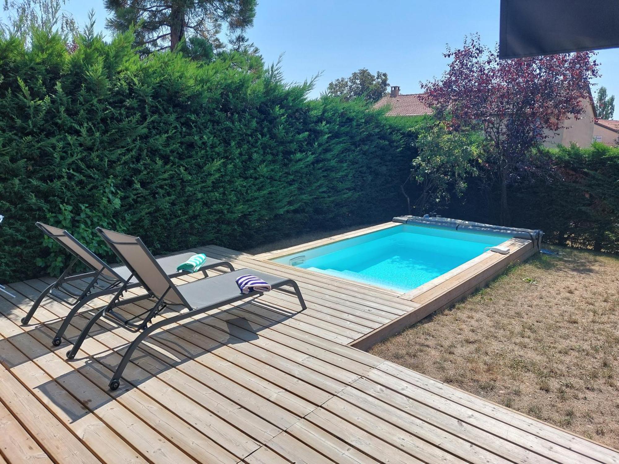 Sunny House - Villa 4 Chambres - Saint Genis Les Ollieres Екстер'єр фото